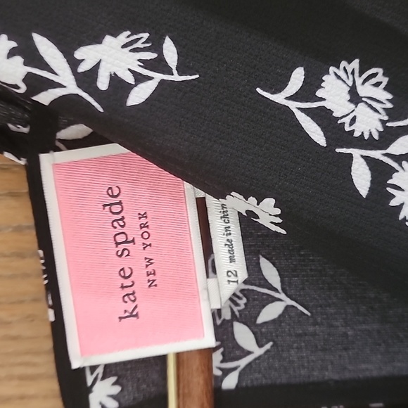 KATE SPADE - Picture 3 of 5